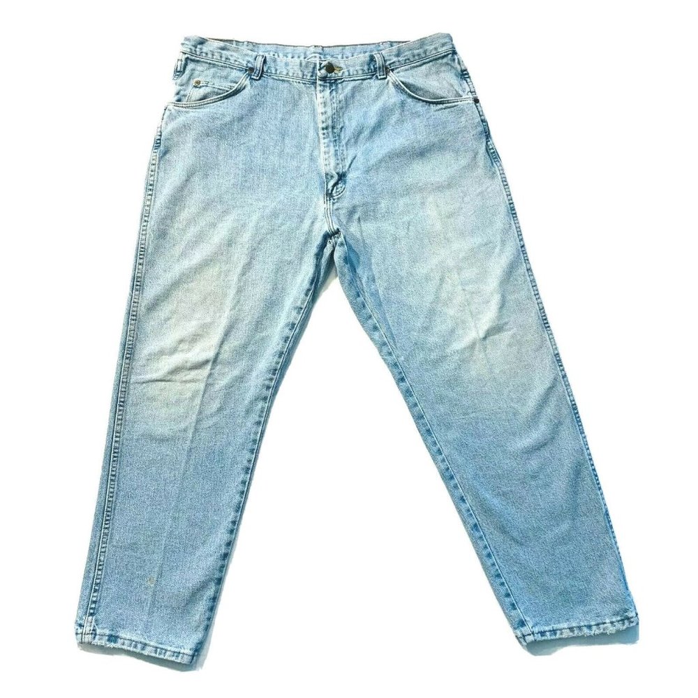 Vintage Wrangler Rugged‎ Wear Relaxed Jeans USA Made 39x29 Light Work Outdoor